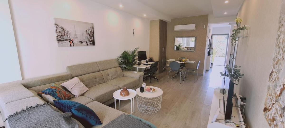 Stay Downtown Retreat Limassol Kültér fotó